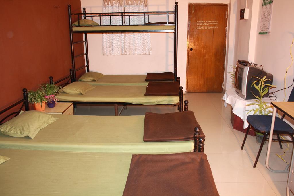 Minerva Residency Hotel Bengaluru Szoba fotó