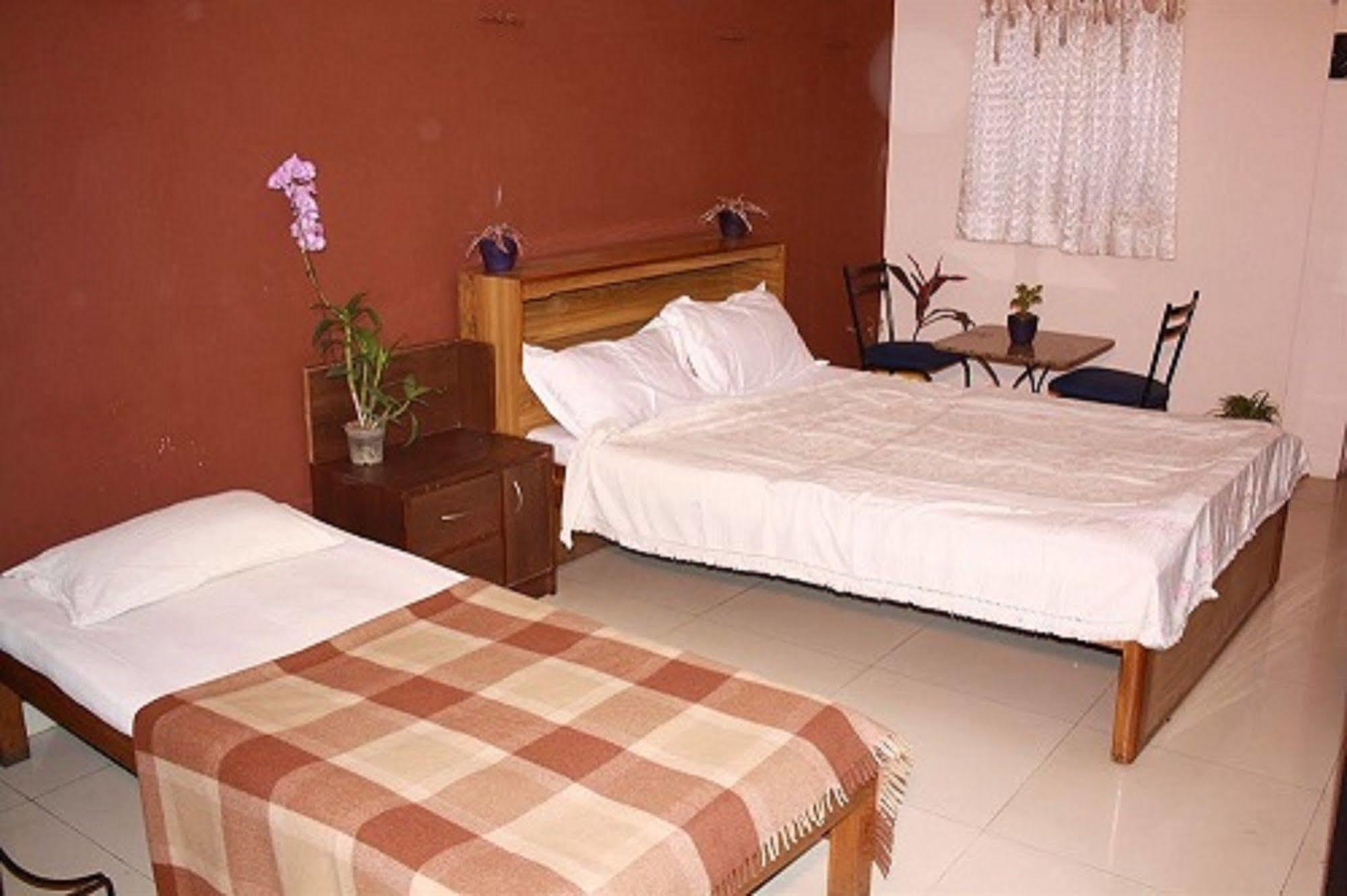 Minerva Residency Hotel Bengaluru Kültér fotó